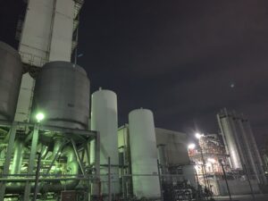 浮島町から見える川崎市の工場夜景 